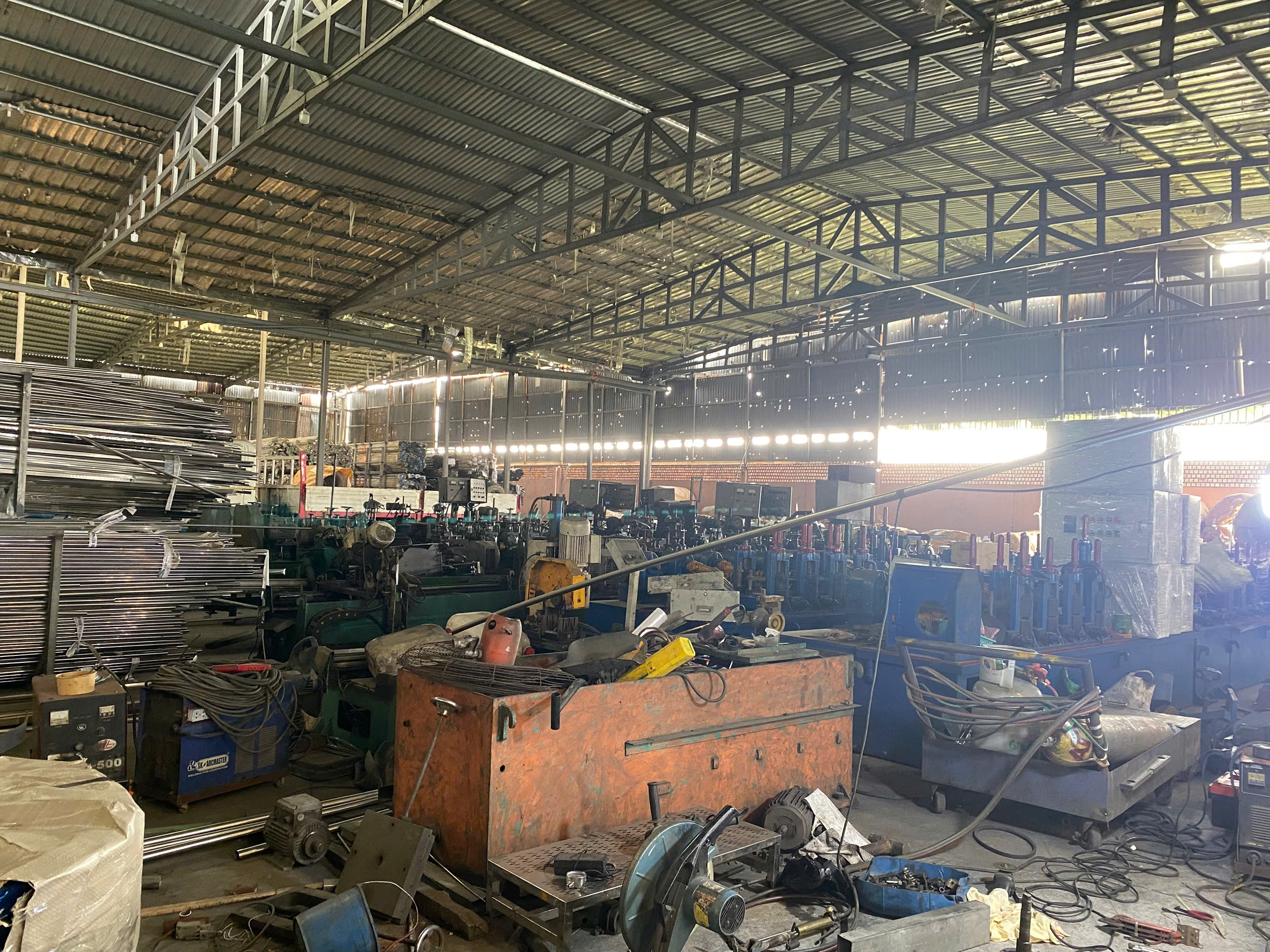 Stainless steel tube production line 1.jpg